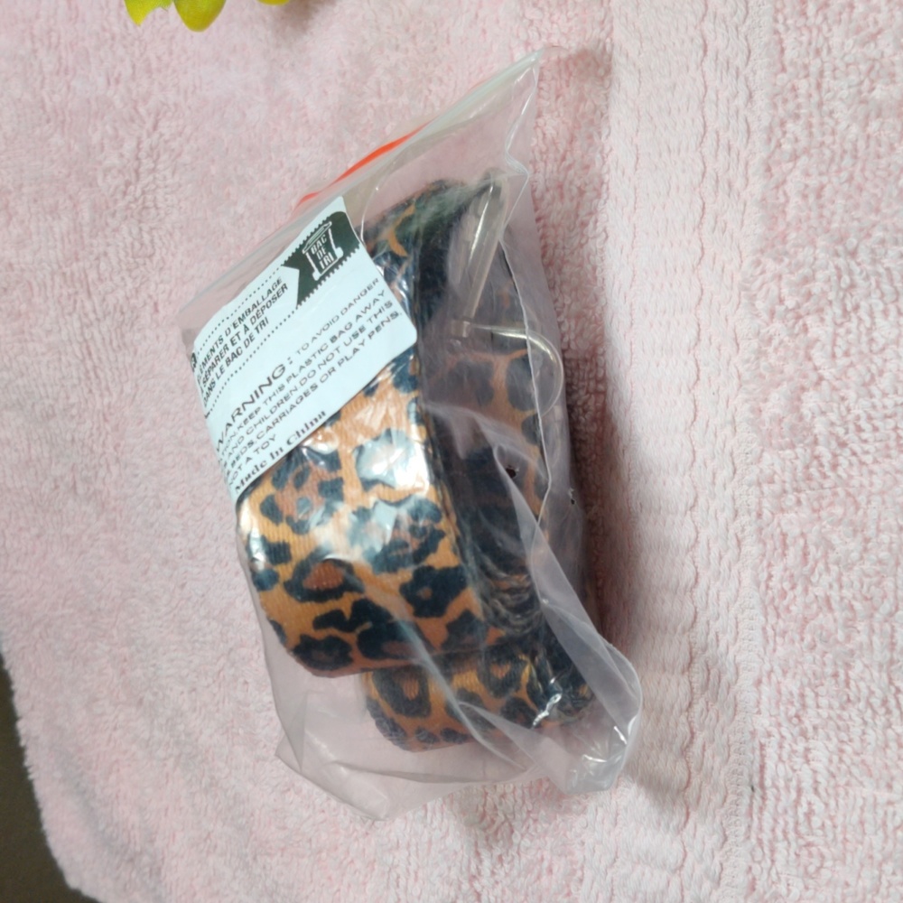 Adjustable Guitar Strap for Purses - Picture 4 of 4